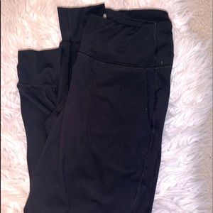 Black super comfy women’s joggers with pockets